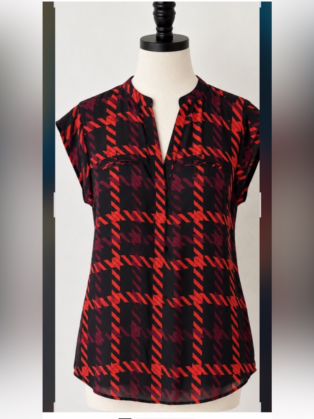 The Limited Black Red Burgandy Geometric Cap-Sleeve Blouse Size M